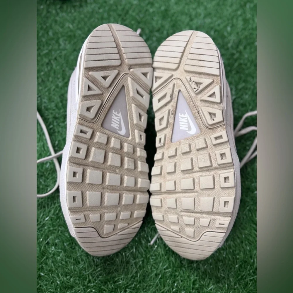 Nike good preowned